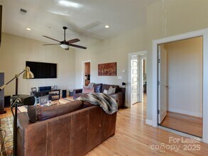 2228 Lyndhurst Ave in Charlotte, NC - Building Photo - Building Photo