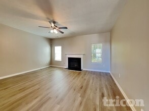 70 Emerson Trail in Covington, GA - Foto de edificio - Building Photo