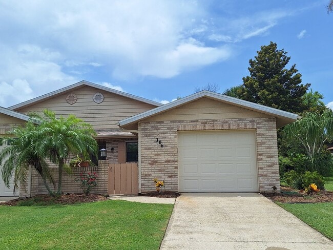 property at 306 Paradise Ln