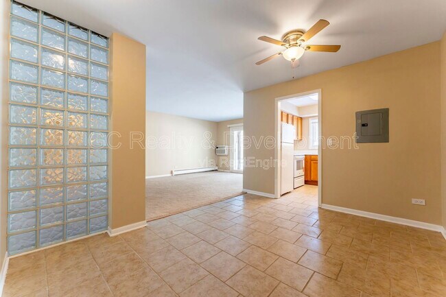 268 N Carter St-Unit -103 in Palatine, IL - Building Photo - Building Photo