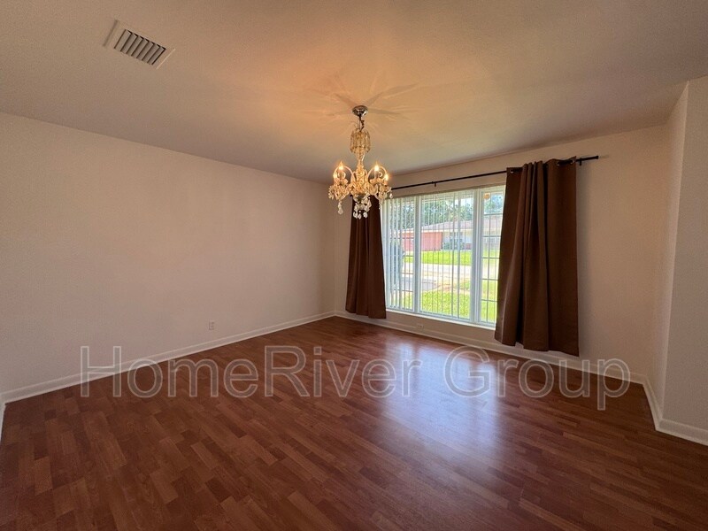 2907 Caballero Dr in Jacksonville, FL - Building Photo