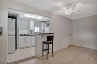 515 English St photo'