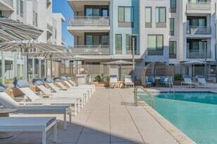 SALT in Tempe, AZ - Building Photo