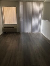 171 Virgil S Ave, Unit 305 in Los Angeles, CA - Building Photo - Building Photo