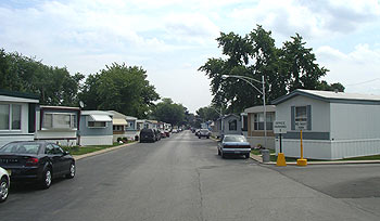 Blue Island Mobile Home Park in Blue Island, IL - Foto de edificio