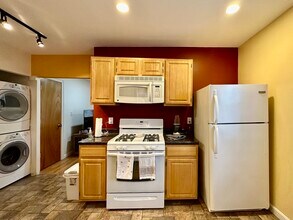295 Allston St in Cambridge, MA - Building Photo - Building Photo
