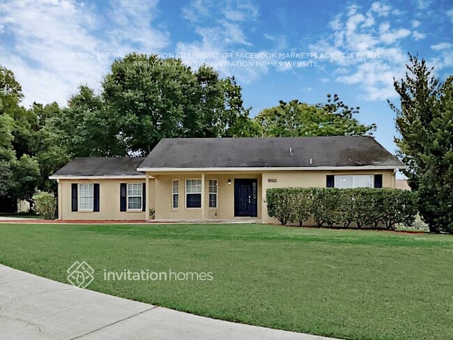 property at 17530 Virginia Cir