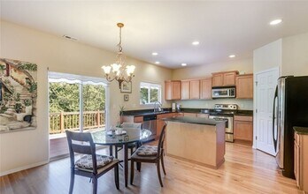 2715 232nd St SE in Bothell, WA - Building Photo - Building Photo