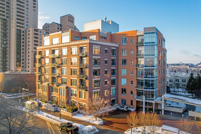 Loft 100 in Minneapolis, MN - Building Photo - Building Photo