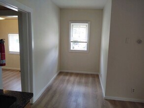 56 Park St in Orono, ME - Building Photo - Building Photo