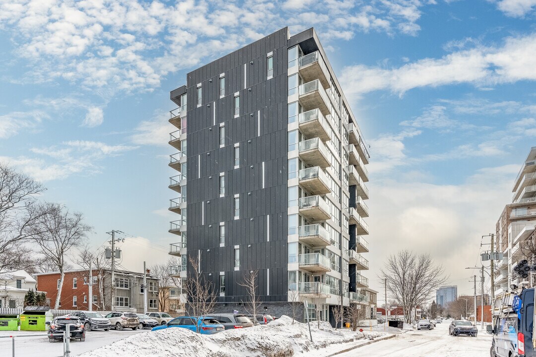 925 Mainguy St in Québec, QC - Building Photo