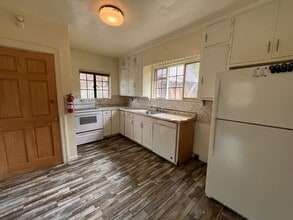 518 S Garner St in State College, PA - Building Photo - Building Photo