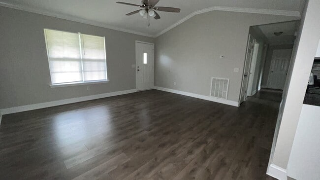 1019 Barley Dr in Hinesville, GA - Building Photo - Building Photo