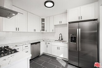 1645 Selby Ave in Los Angeles, CA - Building Photo - Building Photo