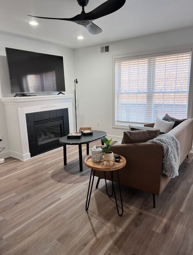 property at 209 W Jefferson St