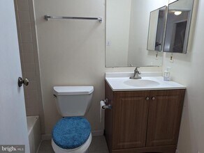 9119 Aspenpark Ct in Lorton, VA - Building Photo - Building Photo