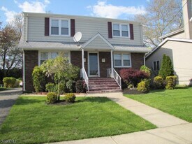298 Luddington Ave, Unit 2 in Clifton, NJ - Building Photo