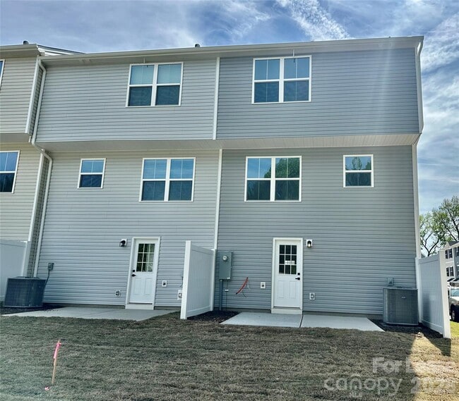 8038 Sinnet Pl in Charlotte, NC - Building Photo - Building Photo