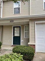 509 Elkhart Dr in Westfield, IN - Building Photo