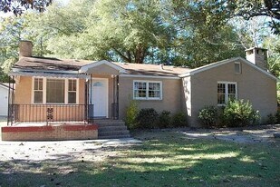 323 Sally Dr in Martinez, GA - Building Photo