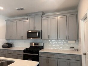 1177 Sunny Lk Dr in Lawrenceville, GA - Building Photo - Building Photo