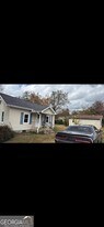 147 Campbell St in Royston, GA - Building Photo