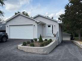 26324 W Prospect Ave in Antioch, IL - Building Photo