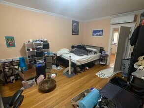 8 Fairbanks St, Unit 2 in Brookline, MA - Building Photo - Building Photo