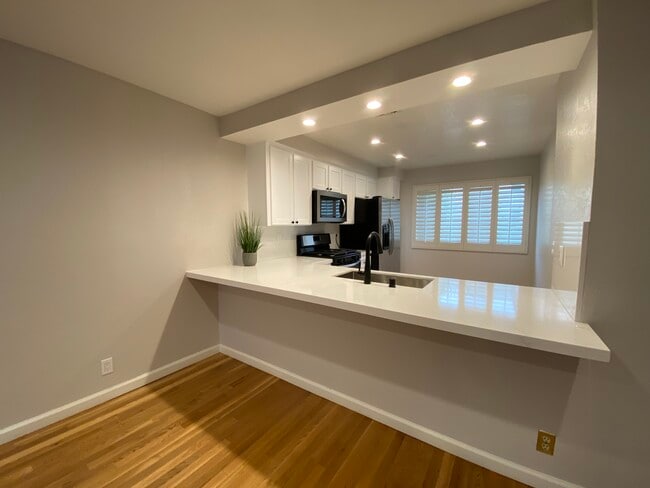 property at 2022 Delaware Ave