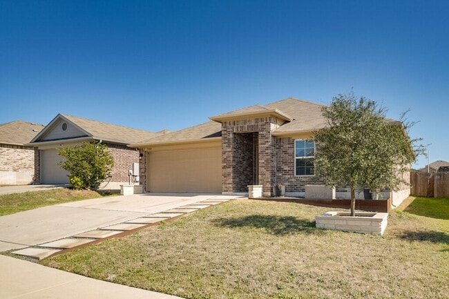 5909 Roderick Dr in Austin, TX - Building Photo - Building Photo