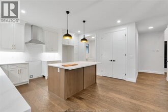 473 Marla Crescent in Lakeshore, ON - Building Photo - Building Photo