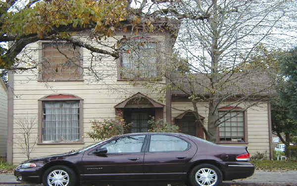 829 Saint Helena Ave in Santa Rosa, CA - Building Photo