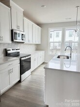 5029 Sunnybrae Pl in Charlotte, NC - Building Photo - Building Photo