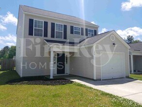 156 Coosawatchie St in Summerville, SC - Building Photo - Building Photo