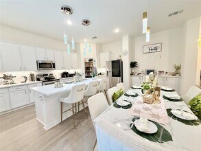 1336 Morning View Rd in Andice, TX - Building Photo - Building Photo