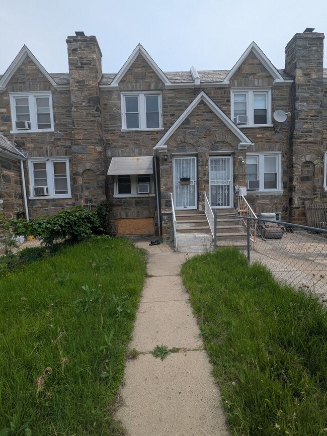property at 1421 Magee Ave