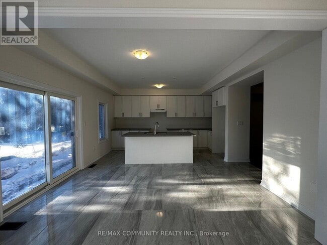 1220 Shankel Rd in Oshawa, ON - Building Photo - Building Photo