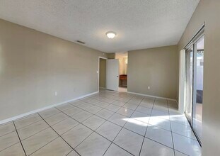 2715 Taylor St in Hollywood, FL - Foto de edificio - Building Photo