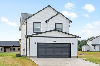 2091 Ireland Wy in Clarksville, TN - Building Photo - Building Photo