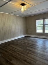 104 Azalea Dr in Crawfordville, FL - Building Photo - Building Photo