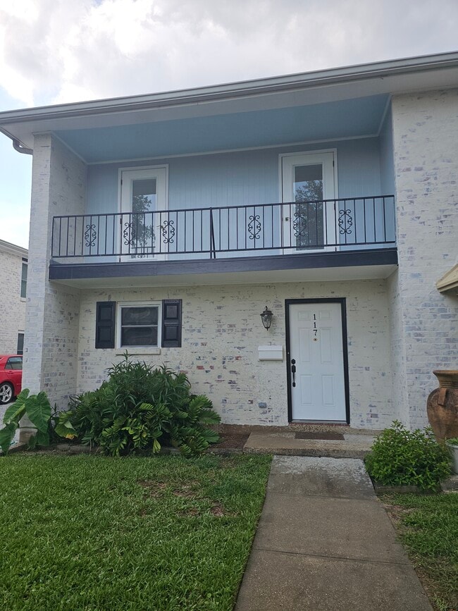 117 28th St, Unit 117 28th St
