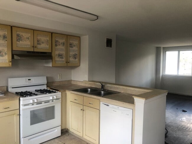 2710 Norland Rd in Baltimore, MD - Building Photo - Building Photo