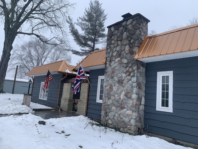 property at 4642 Capital Ave SW