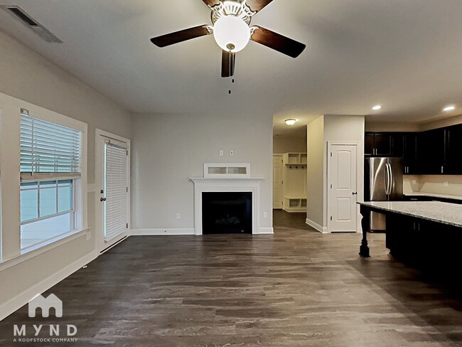 321 Midnight Moon Dr in Wendell, NC - Building Photo - Building Photo
