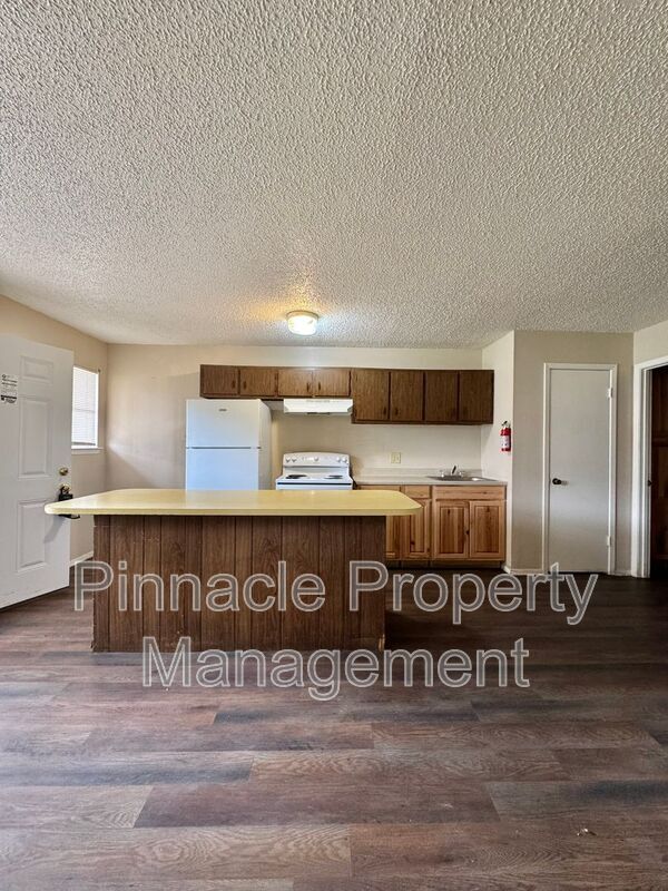 property at 332 Preusser St