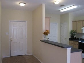7418 Fairfield Dr in Rowlett, TX - Foto de edificio - Building Photo