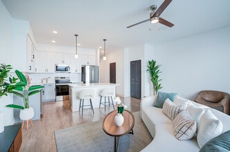 Encanto Isla | Townhomes for Rent in Kissimmee, FL - Building Photo - Building Photo