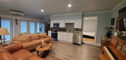 1815 Greenwood Dr in Denton, TX - Building Photo - Building Photo