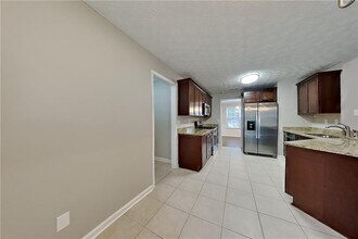 5197 Running Doe Dr in Suwanee, GA - Building Photo - Building Photo