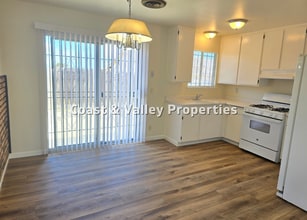 1741 Flores St in Seaside, CA - Building Photo - Building Photo